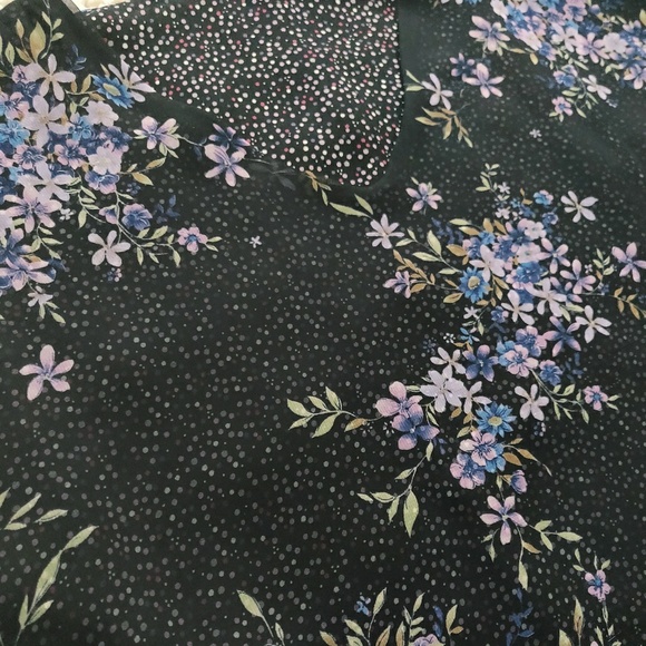 Reversible Floral and Dotted Dress - Size Medium - Picture 2 of 4